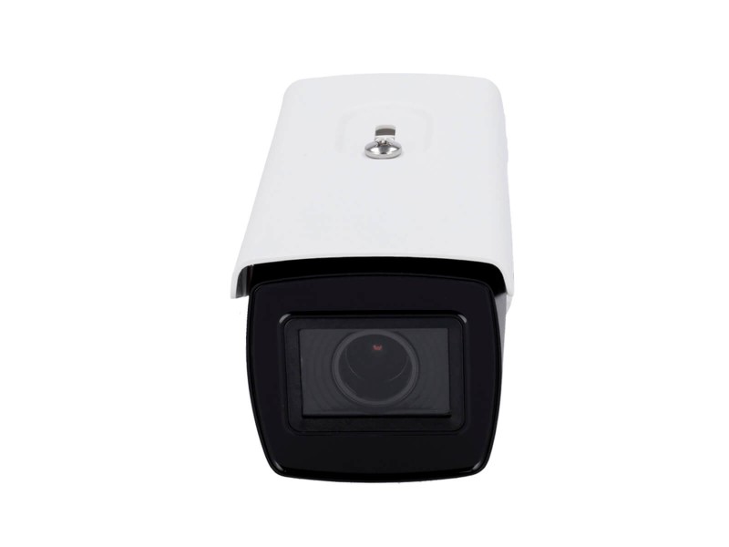 Cámara Full HD con zoom motorizado y auto-enfoque, con lente de alta sensibilidad lumínica Ultra Low Ligh